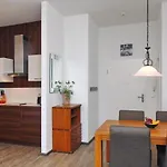 Apartment Haus Am Park 37 *
